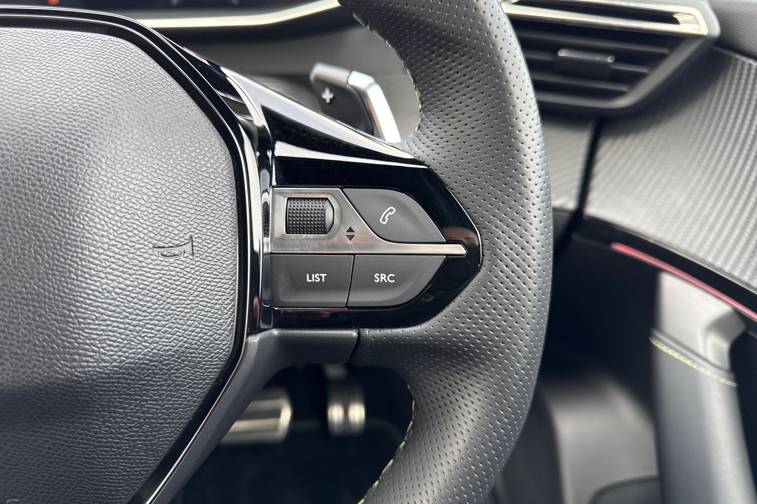 Used Peugeot 2008 2024 for sale - 77963421: Photo 40