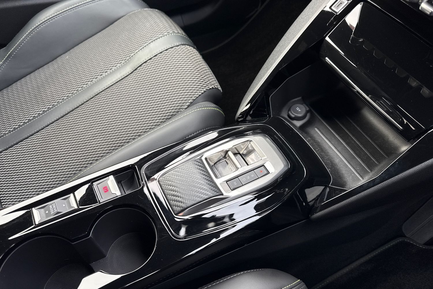 Used Peugeot 2008 2024 for sale - 77963421: Photo 56