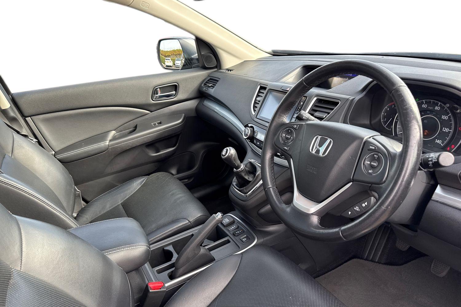 Used Honda CR-V 2016 for sale - 76102174: Photo 14