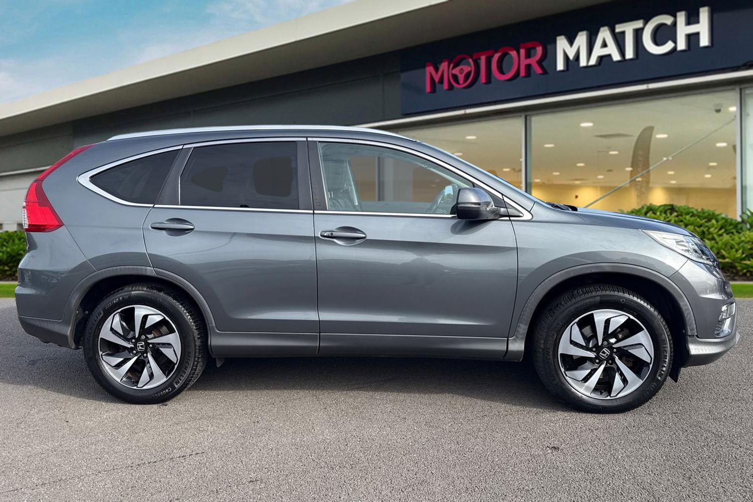 Used Honda CR-V 2016 for sale - 76102174: Photo 3