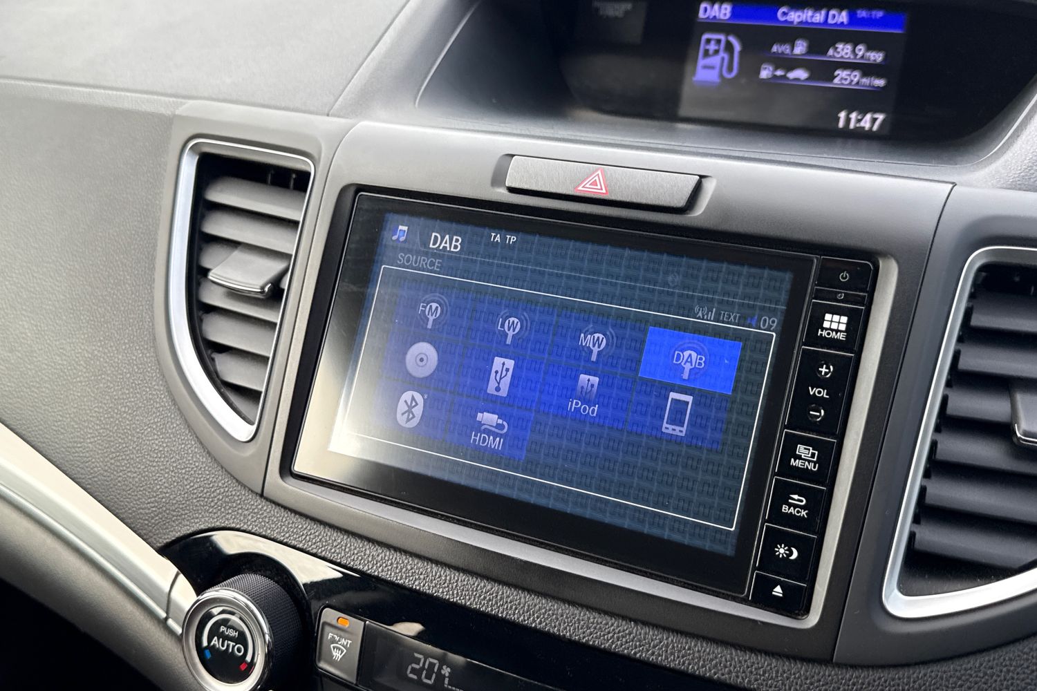 Used Honda CR-V 2016 for sale - 76102174: Photo 45