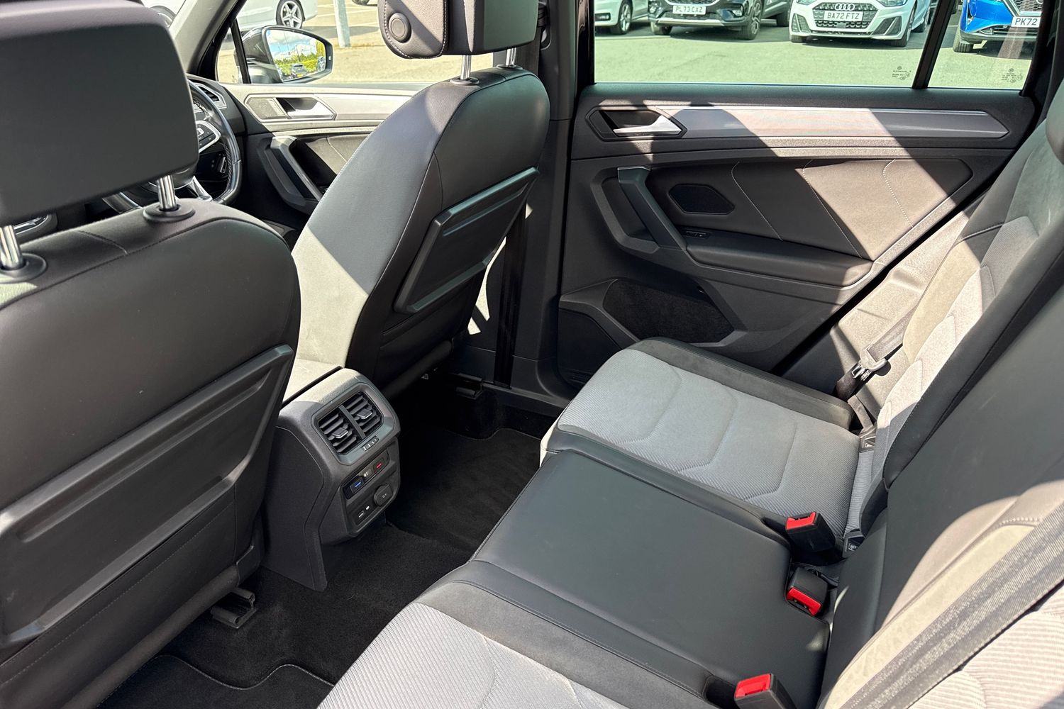 Used Volkswagen Tiguan 2020 for sale - 76069777: Photo 32
