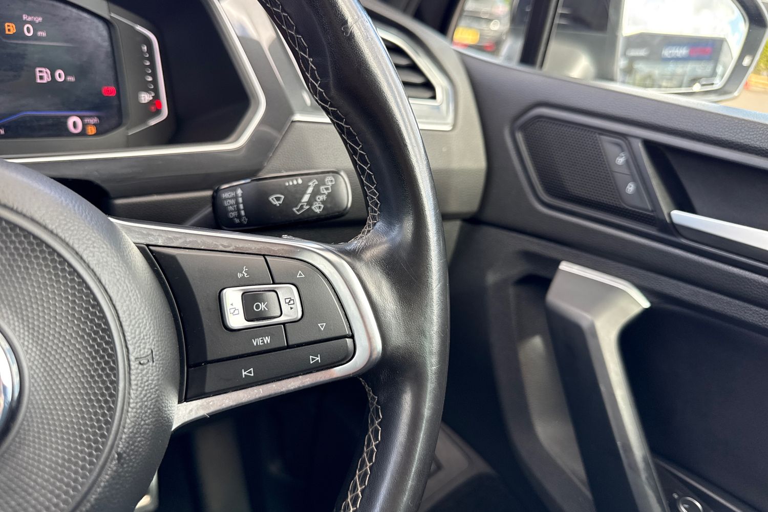 Used Volkswagen Tiguan 2020 for sale - 76069777: Photo 41