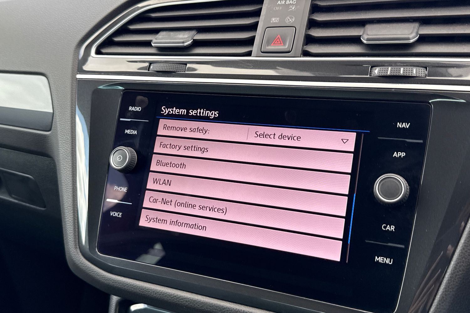 Used Volkswagen Tiguan 2020 for sale - 76069777: Photo 55
