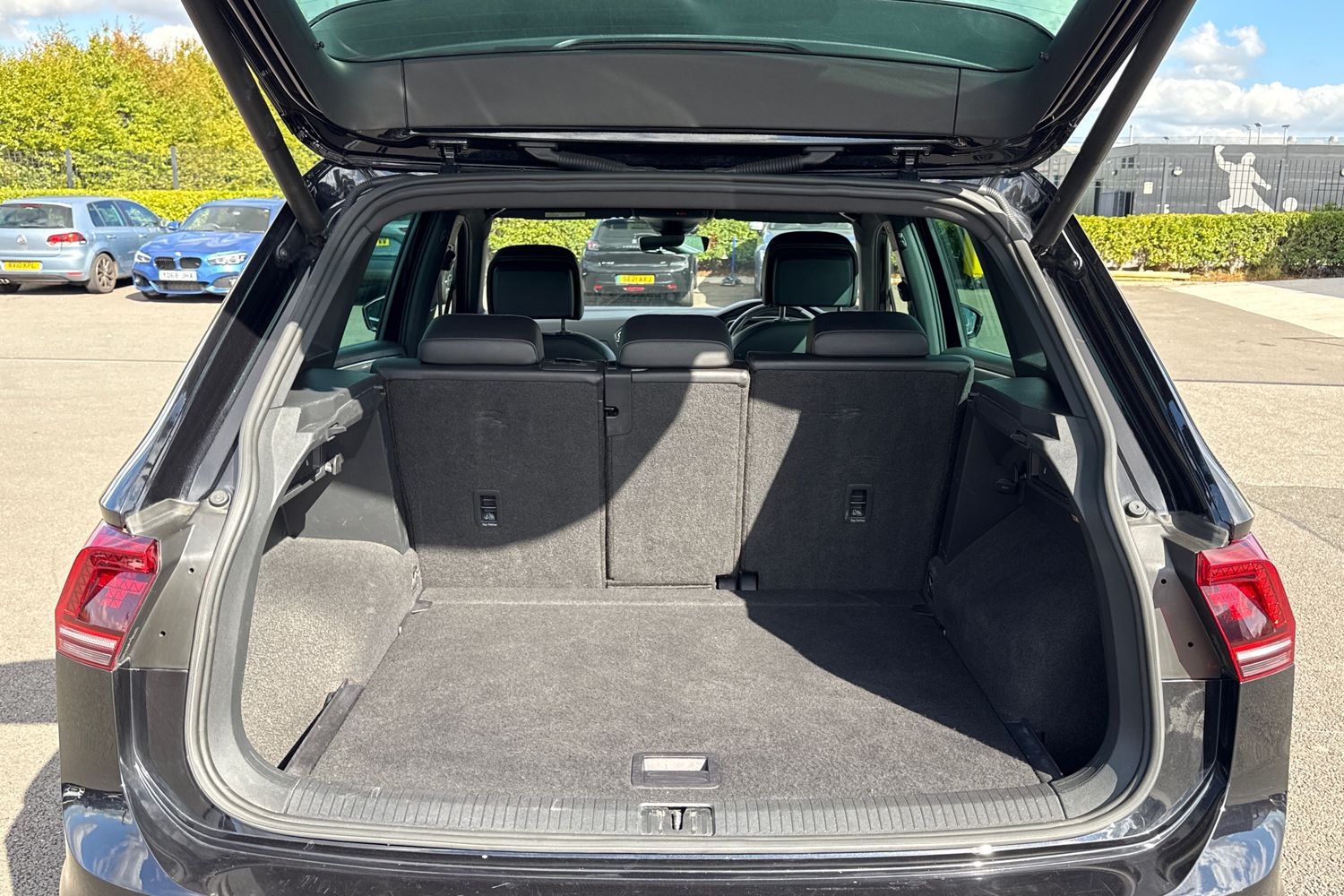 Used Volkswagen Tiguan 2020 for sale - 76069777: Photo 7