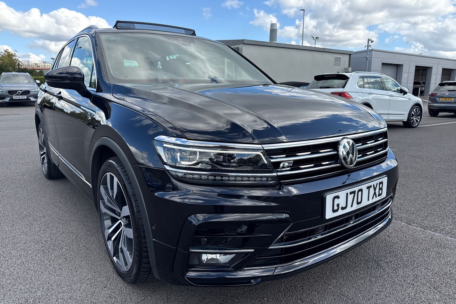 Used Volkswagen Tiguan 2020 for sale - 76069777: Photo 9