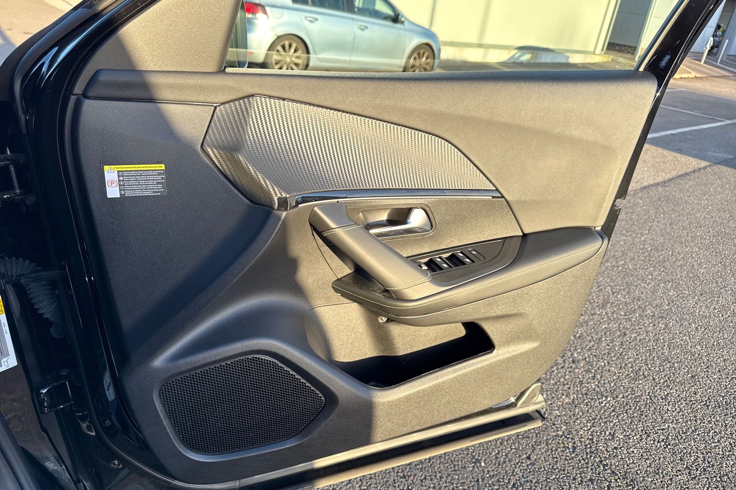 Used Peugeot 2008 2023 for sale - 76610953: Photo 18