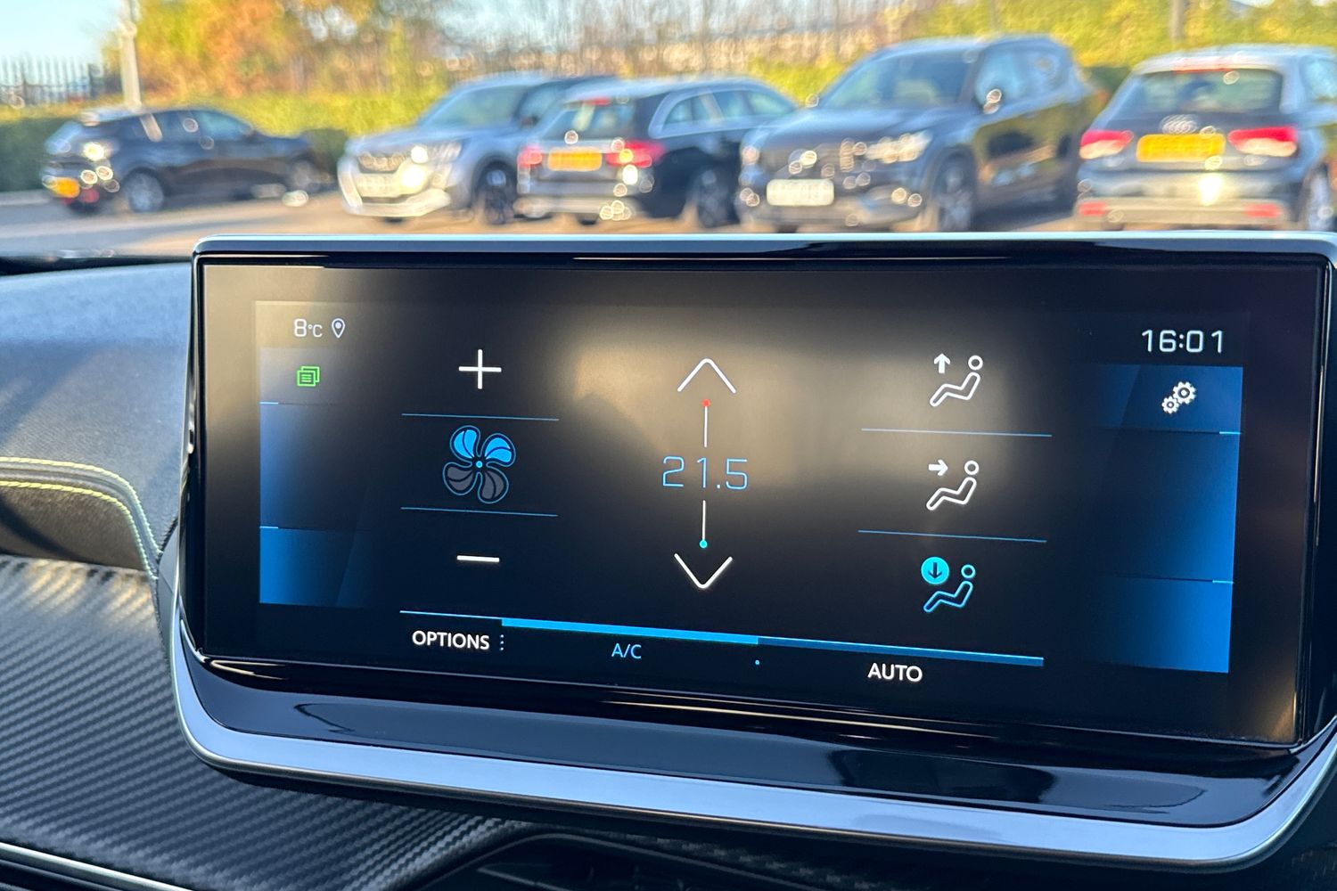 Used Peugeot 2008 2023 for sale - 76610953: Photo 19