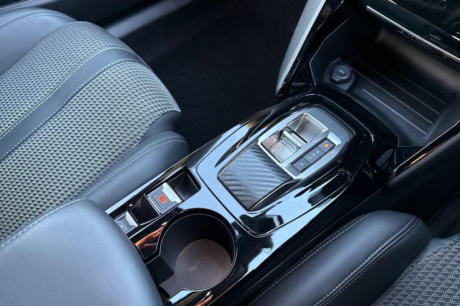 Used Peugeot 2008 2023 for sale - 76610953: Photo 20