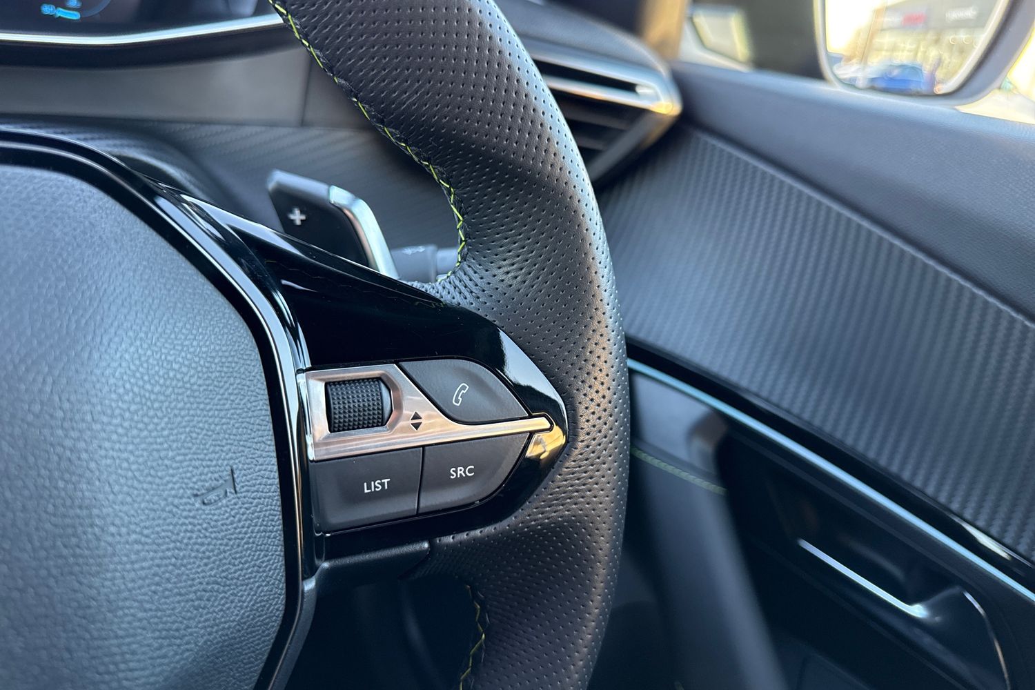 Used Peugeot 2008 2023 for sale - 76610953: Photo 41