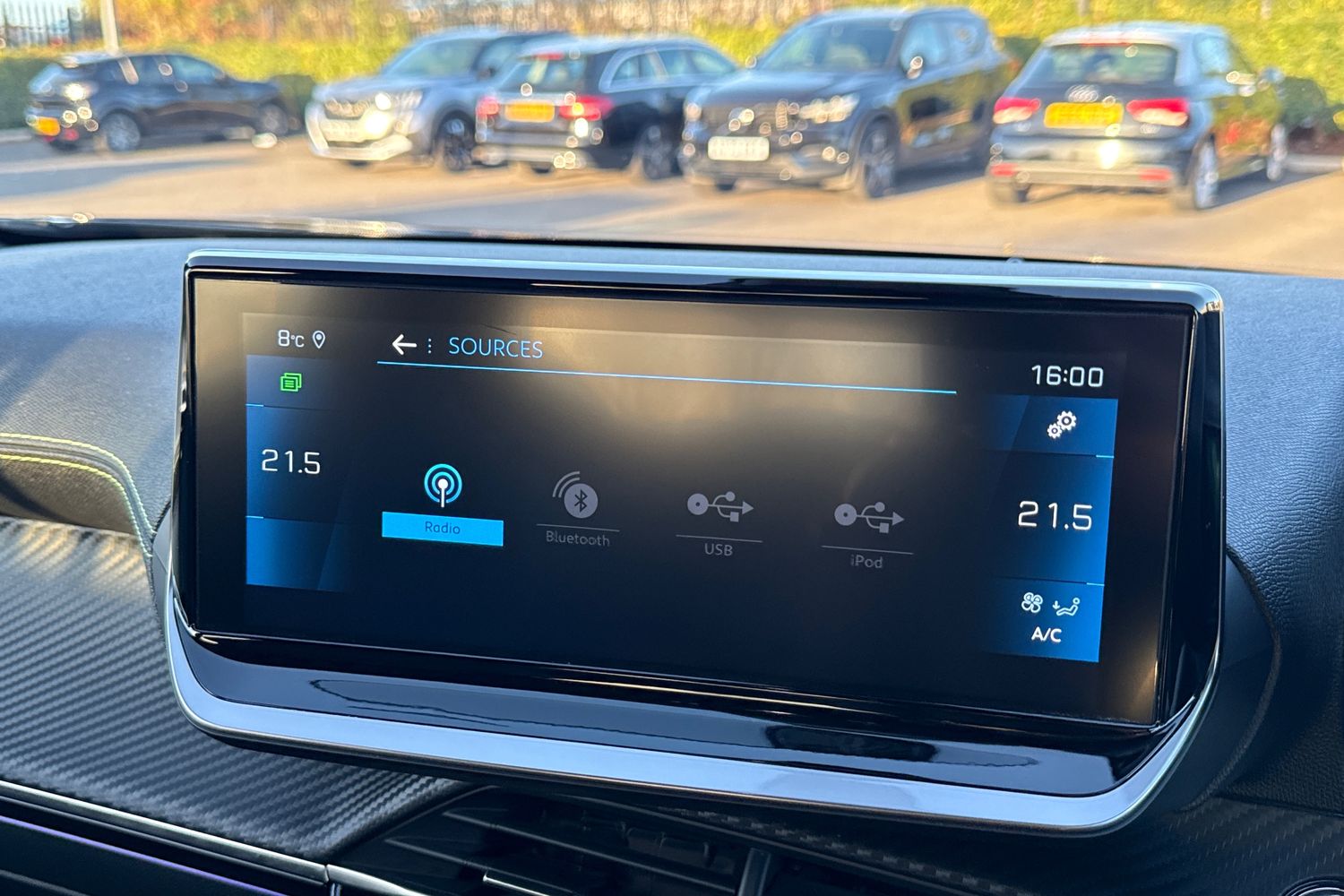 Used Peugeot 2008 2023 for sale - 76610953: Photo 48