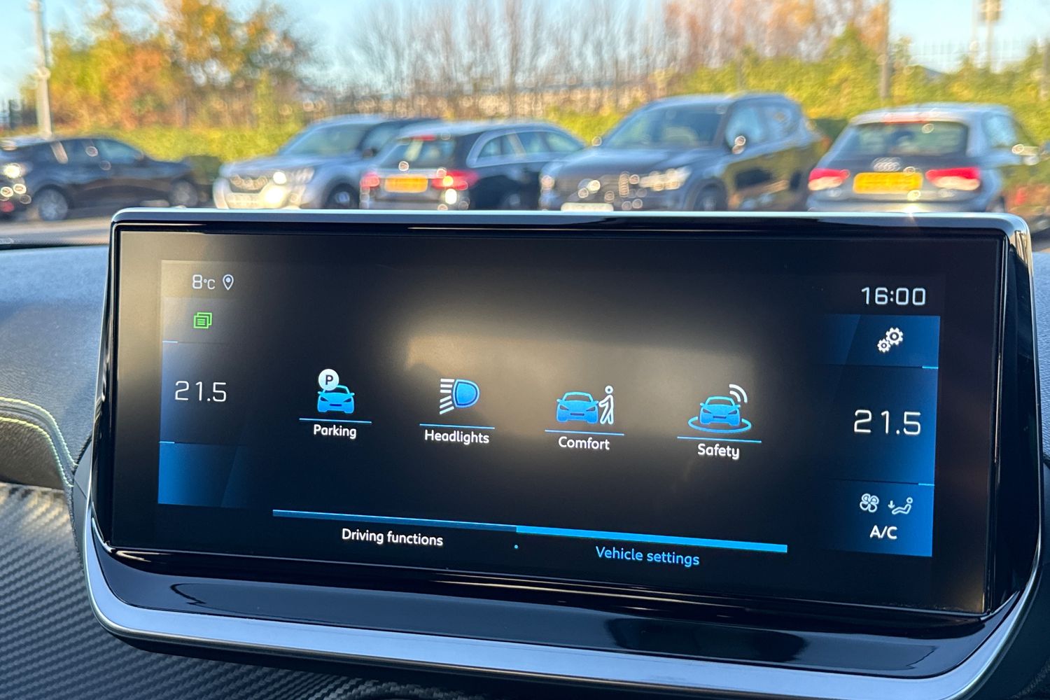 Used Peugeot 2008 2023 for sale - 76610953: Photo 53