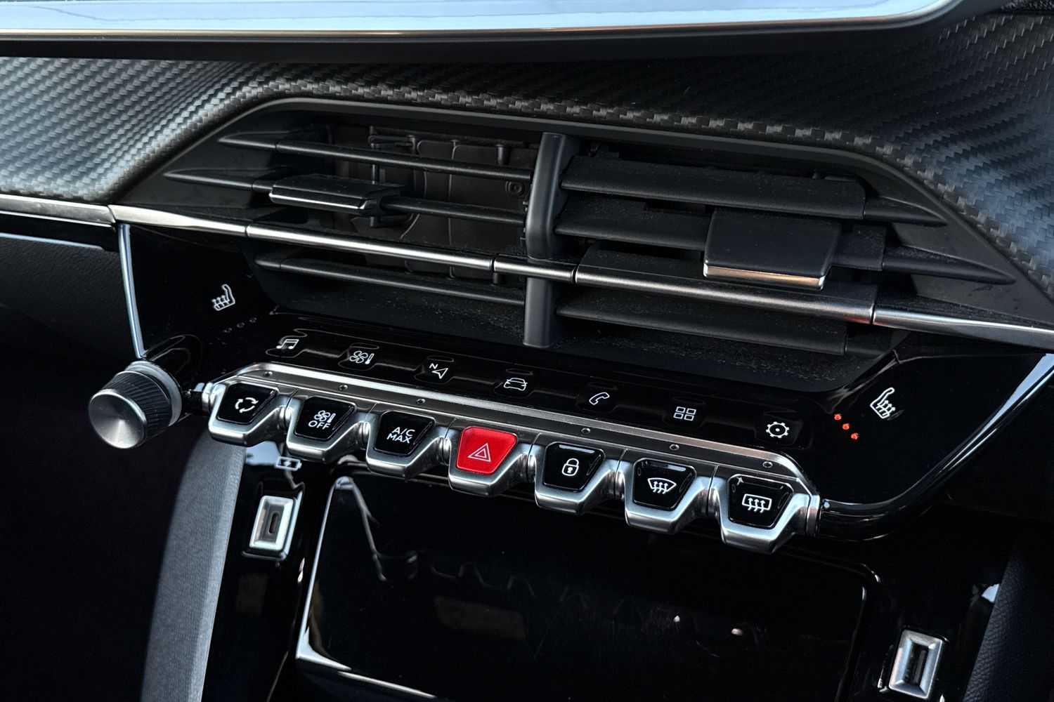 Used Peugeot 2008 2023 for sale - 76610953: Photo 56