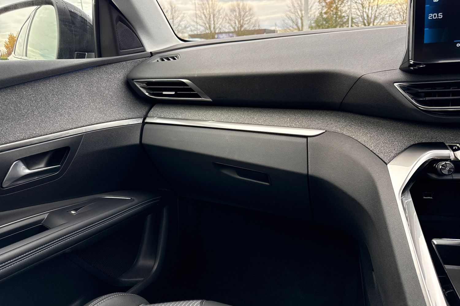 Used Peugeot 3008 2022 for sale - 76541039: Photo 15