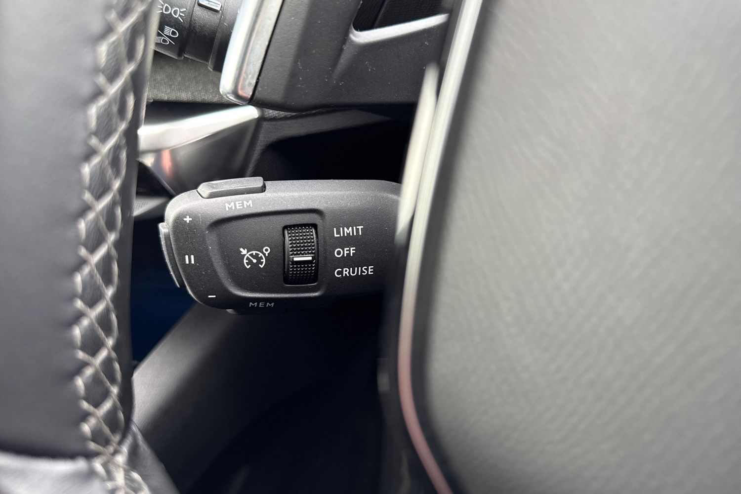 Used Peugeot 3008 2022 for sale - 76541039: Photo 41