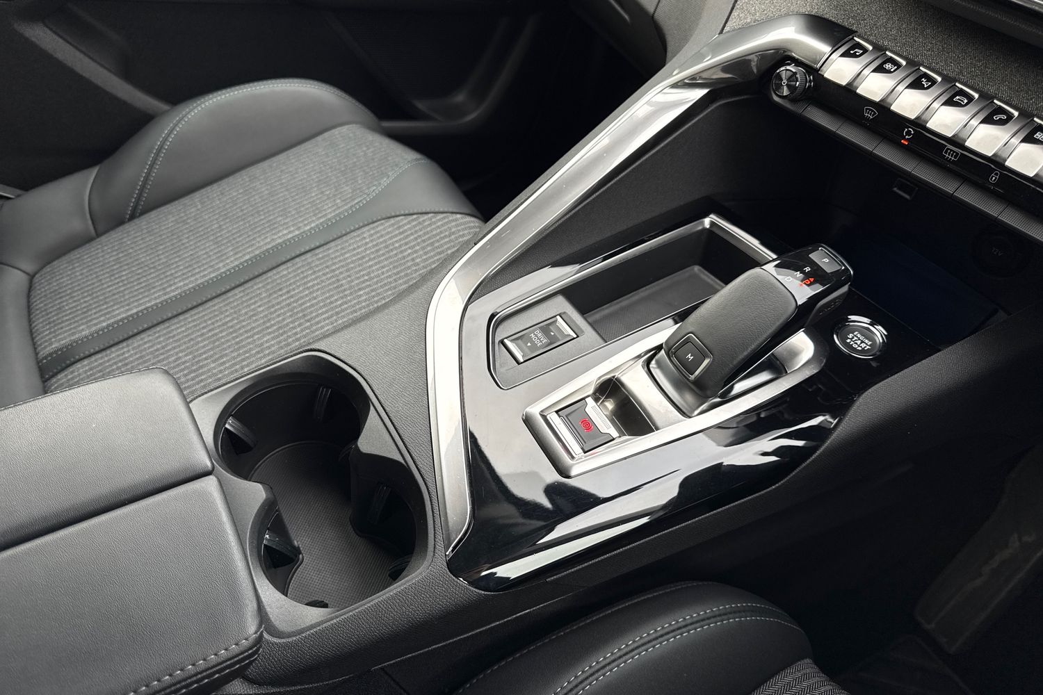 Used Peugeot 3008 2022 for sale - 76541039: Photo 59