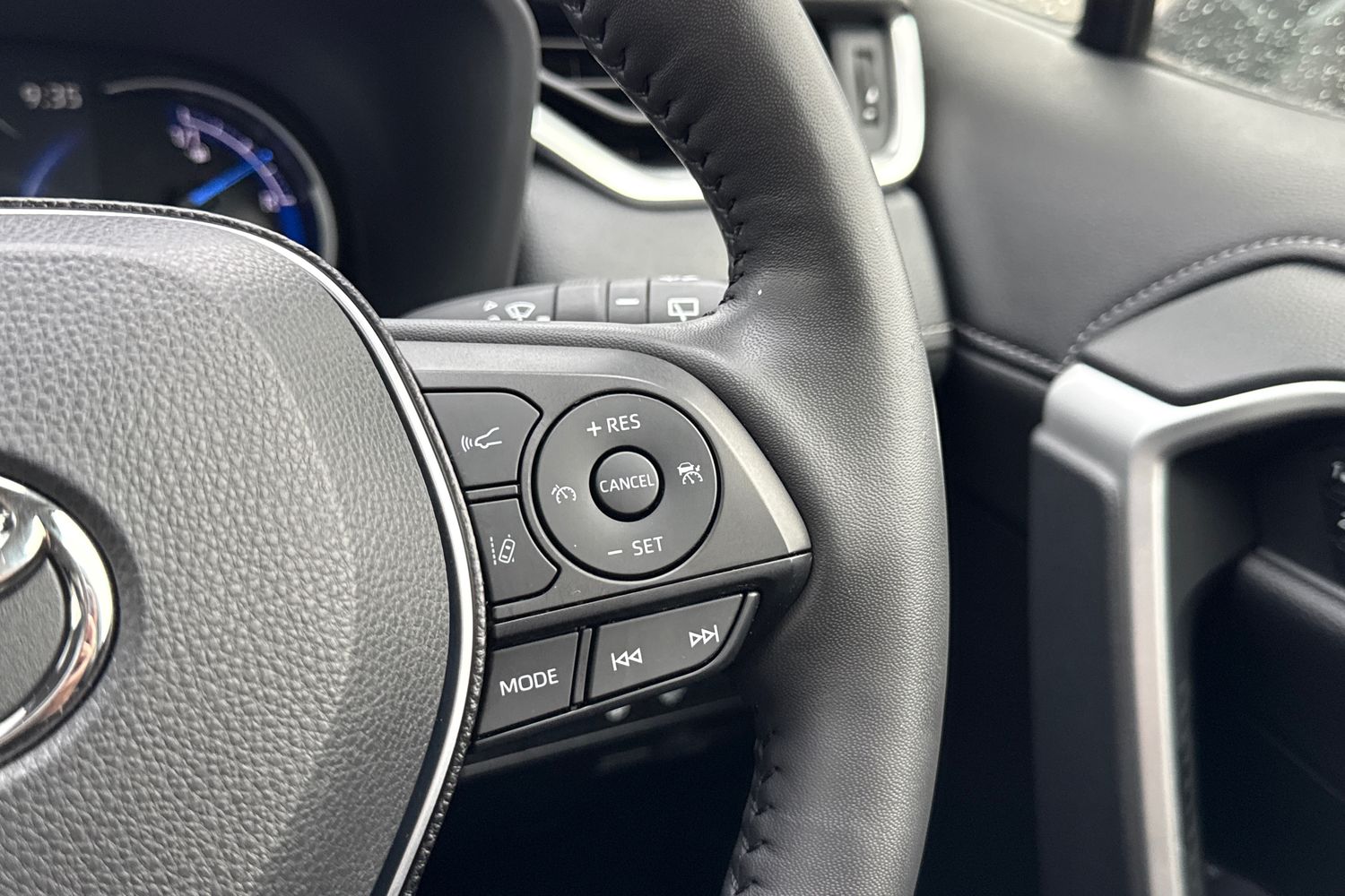 Used Toyota RAV4 2020 for sale - 78189808: Photo 38