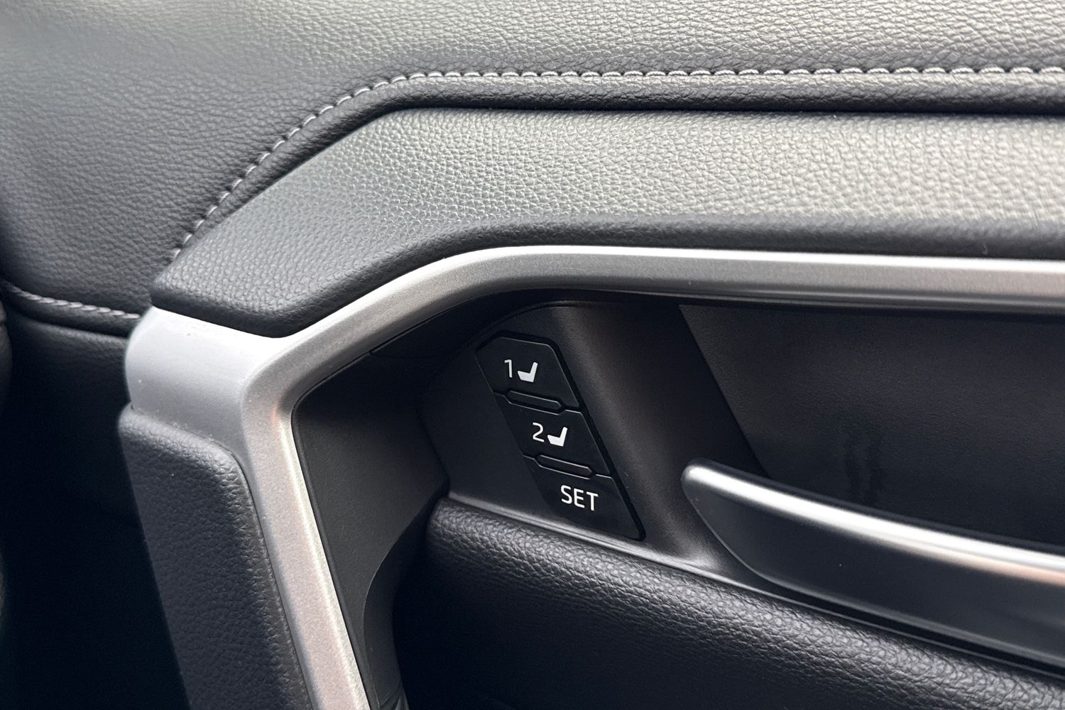 Used Toyota RAV4 2020 for sale - 78189808: Photo 40