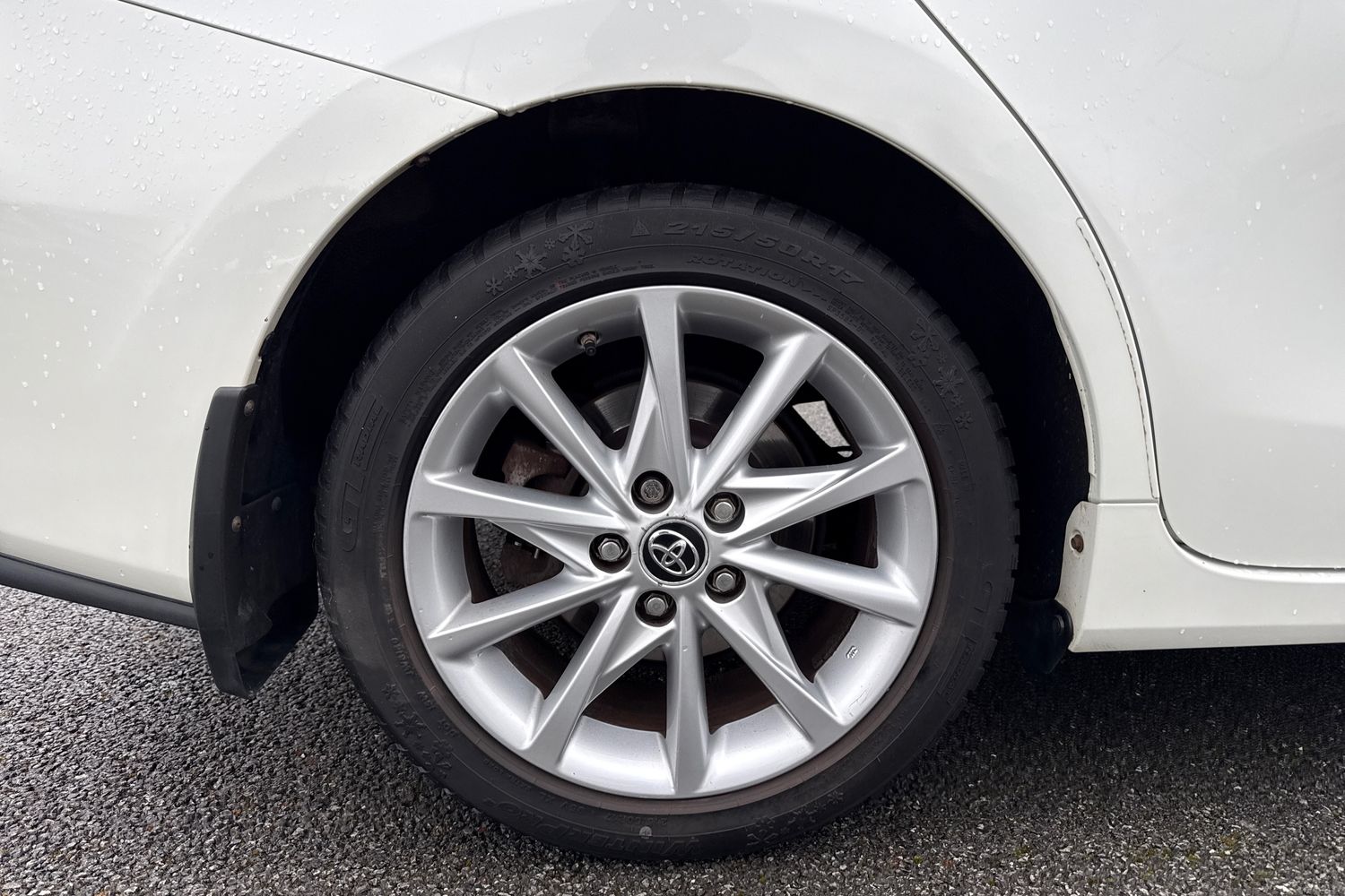 Used Toyota Prius+ 2018 for sale - 77494107: Photo 11