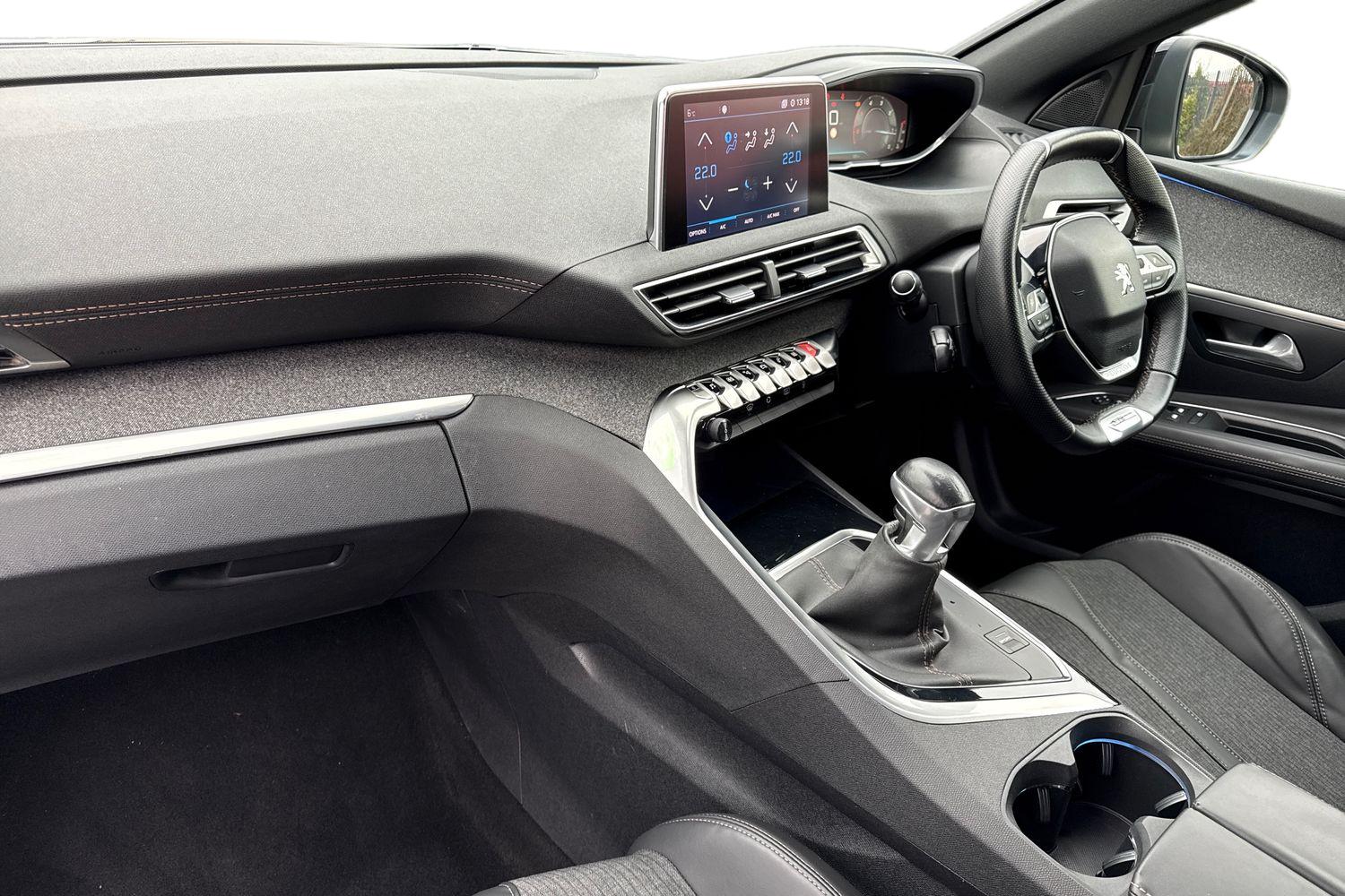 Used Peugeot 3008 2018 for sale - 77615877: Photo 15