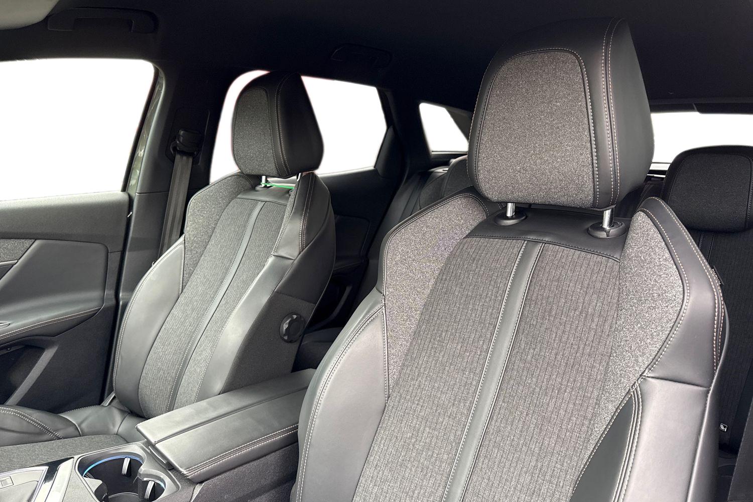 Used Peugeot 3008 2018 for sale - 77615877: Photo 16