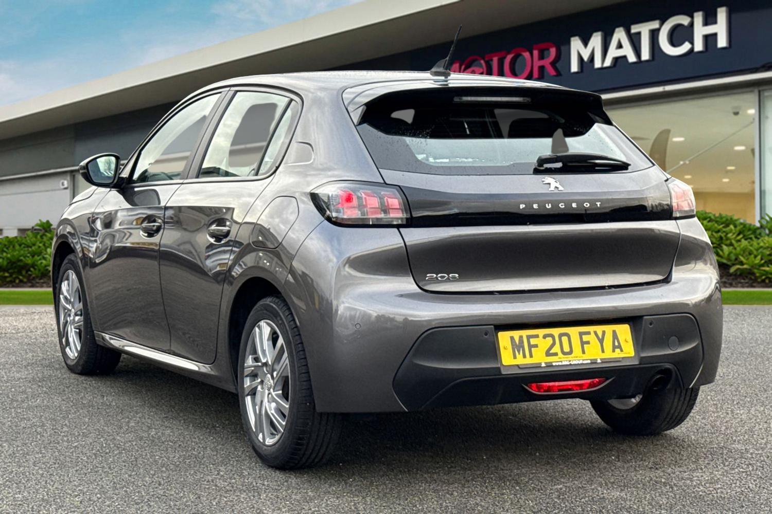 Used Peugeot 208 2020 for sale - 76692269: Photo 2