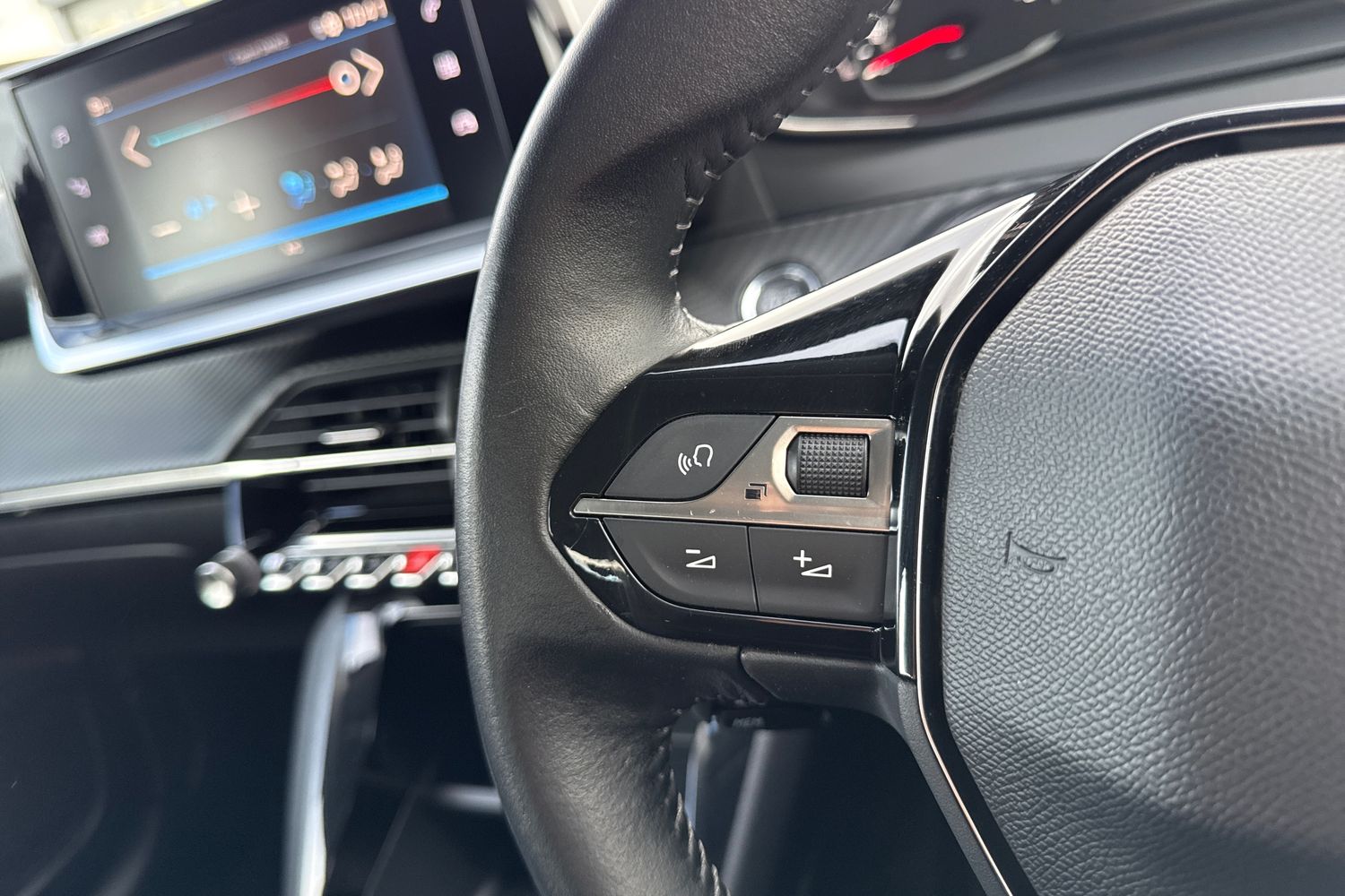 Used Peugeot 208 2020 for sale - 76692269: Photo 36