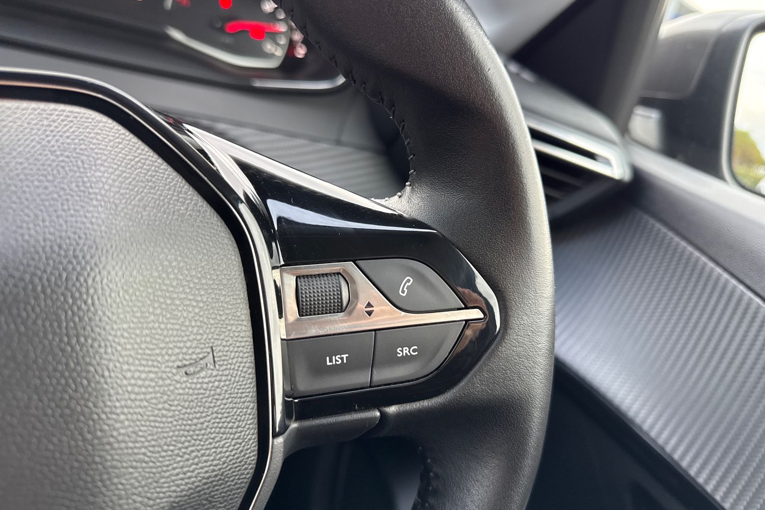 Used Peugeot 208 2020 for sale - 76692269: Photo 37