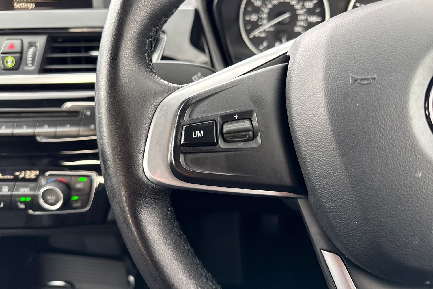 Used BMW X1 2016 for sale - 76476081: Photo 38