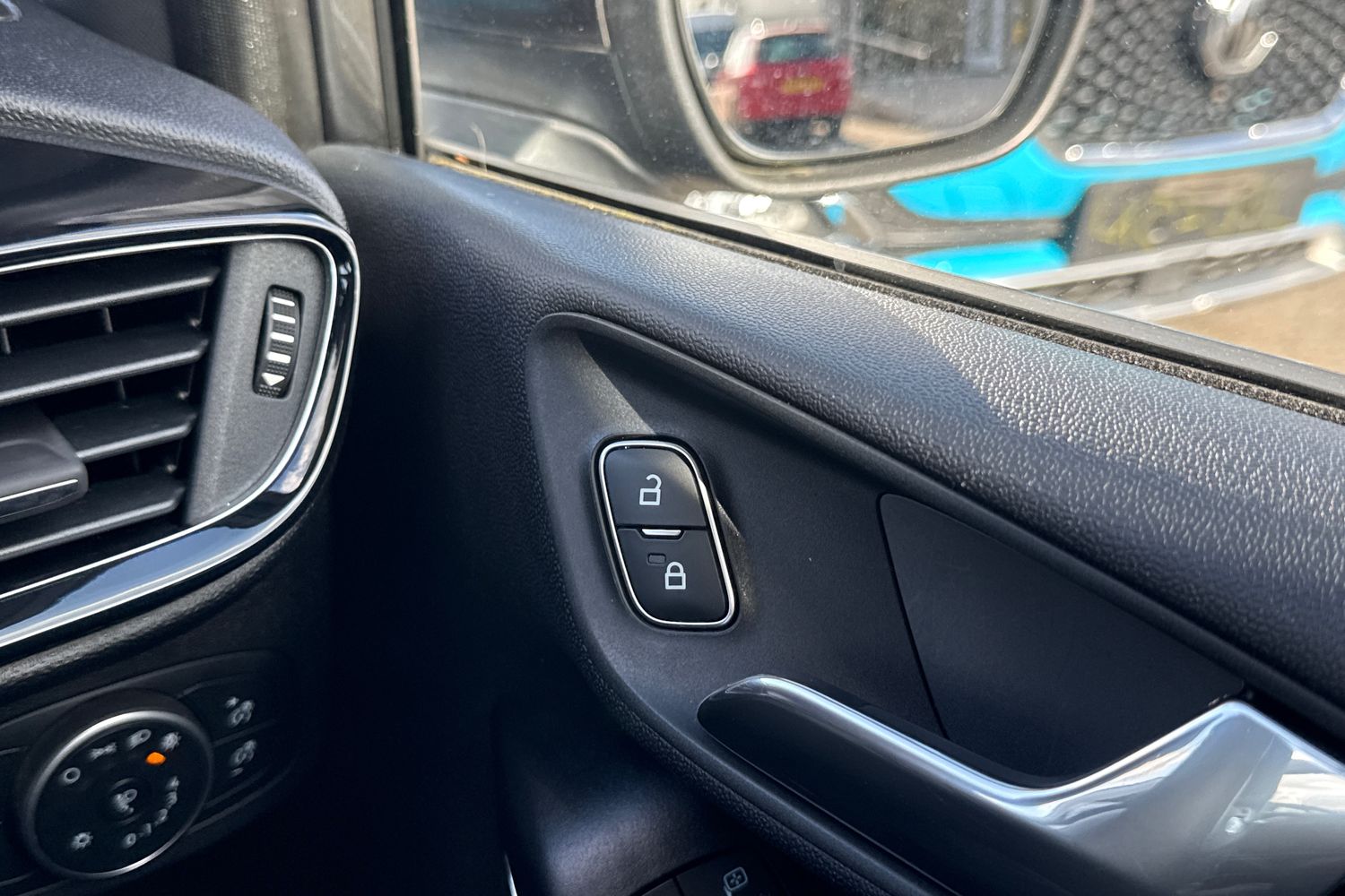 Used Ford Fiesta 2019 for sale - 78107543: Photo 38