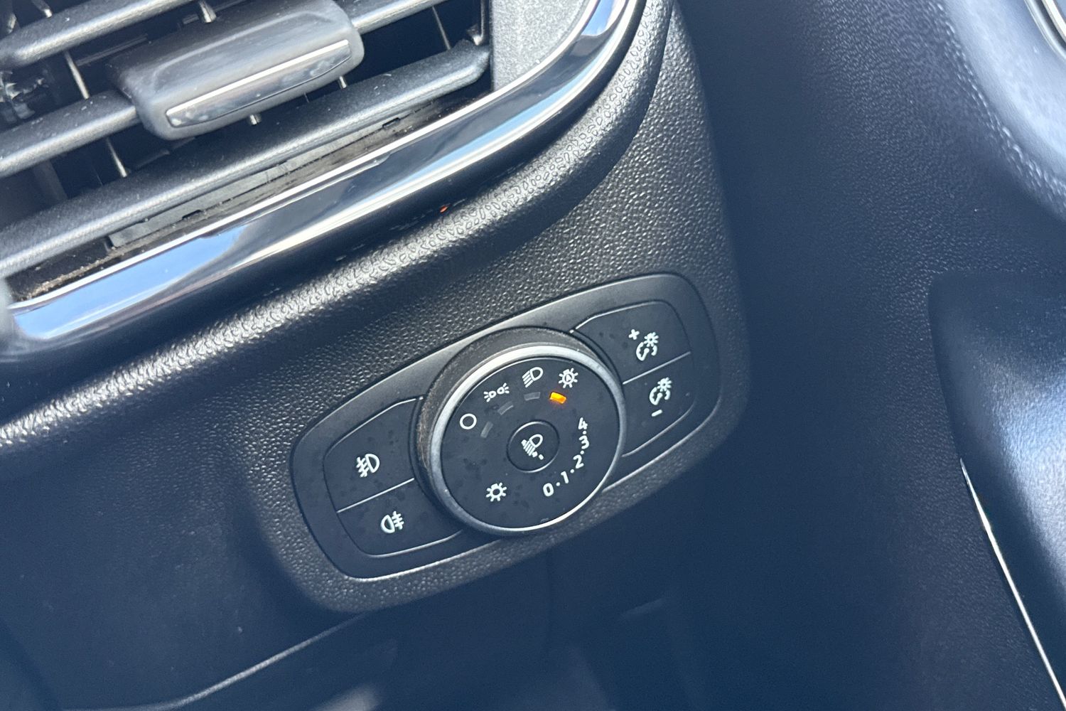 Used Ford Fiesta 2019 for sale - 78107543: Photo 39