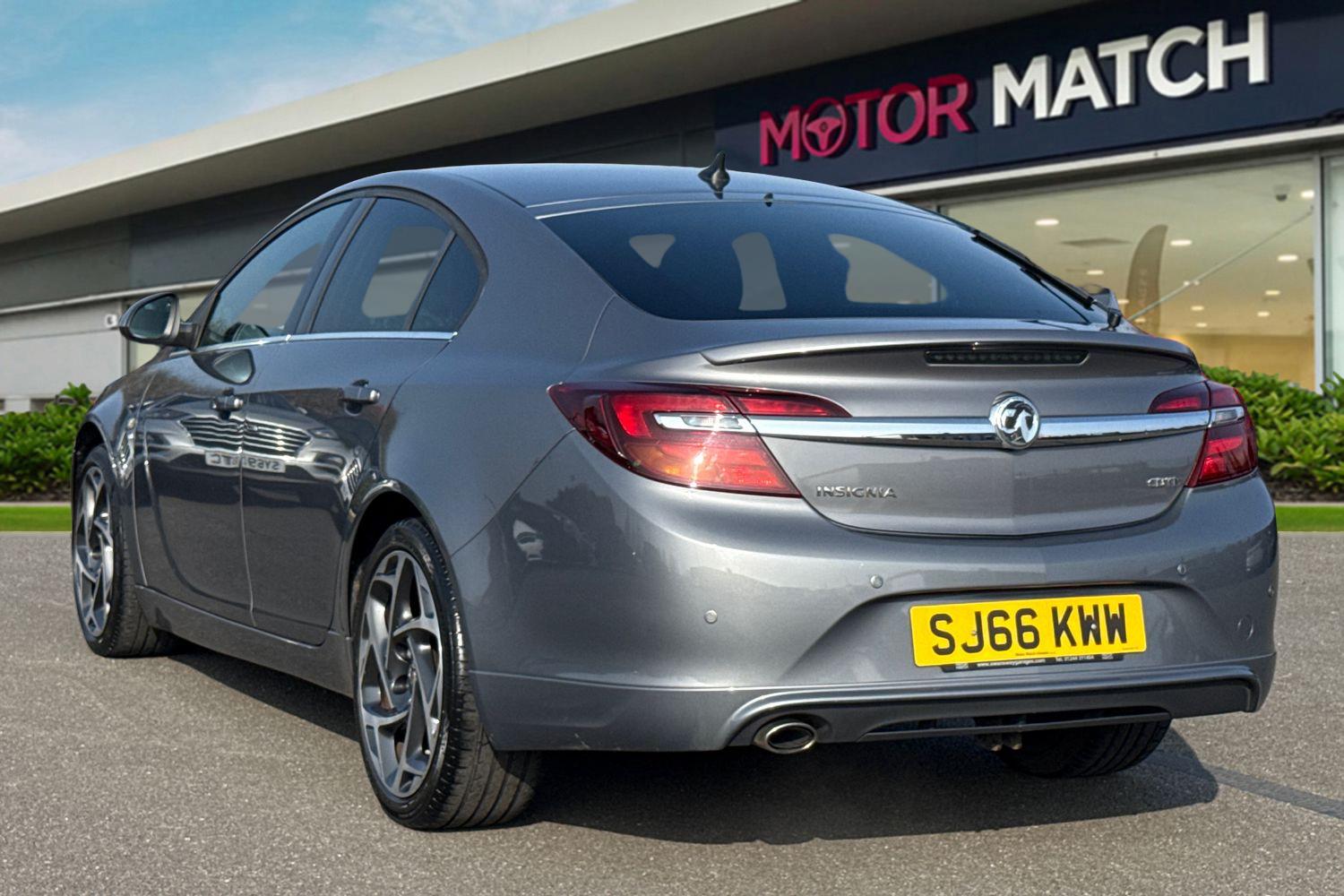 Used Vauxhall Insignia 2016 for sale - 77764548: Photo 2