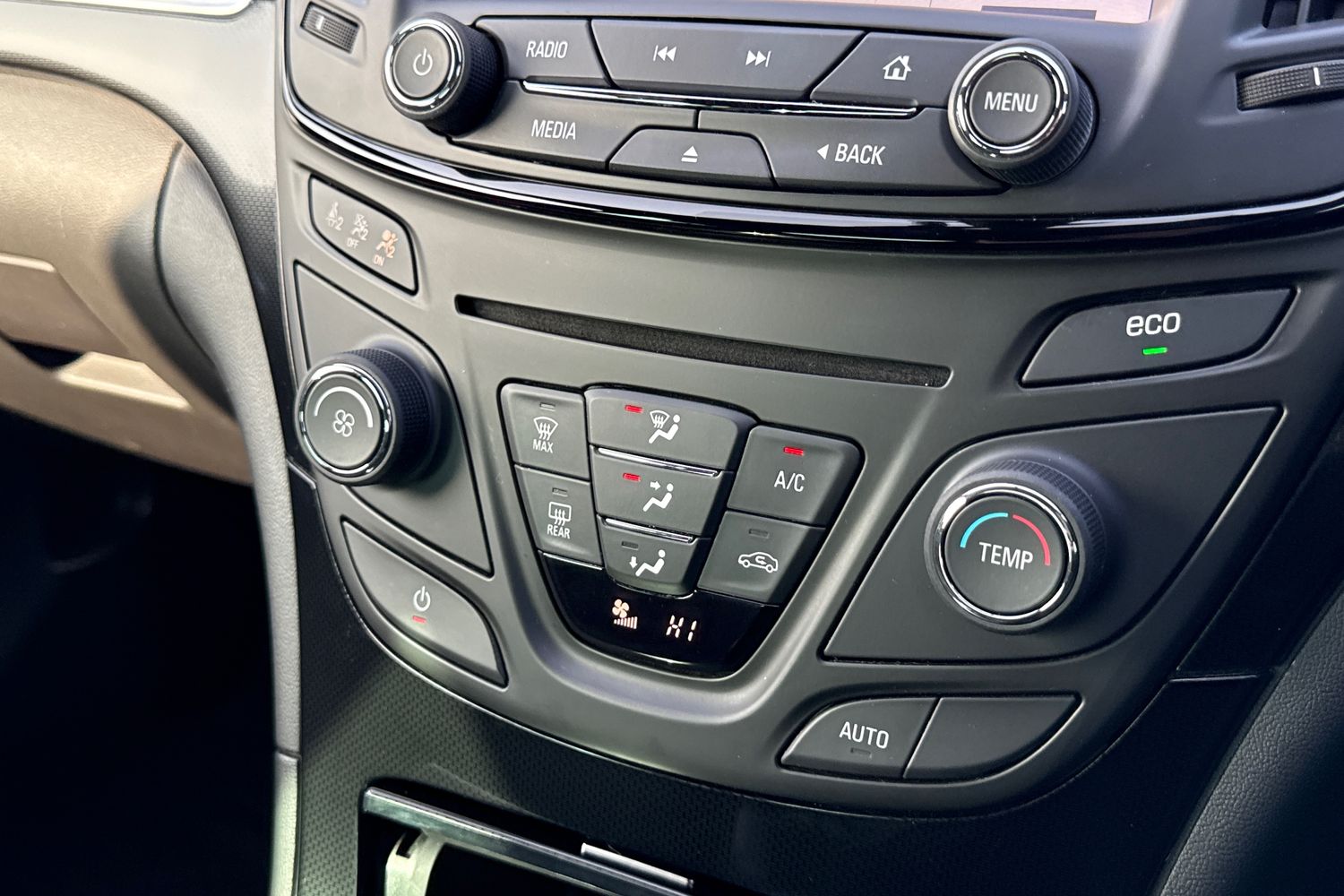 Used Vauxhall Insignia 2016 for sale - 77764548: Photo 22