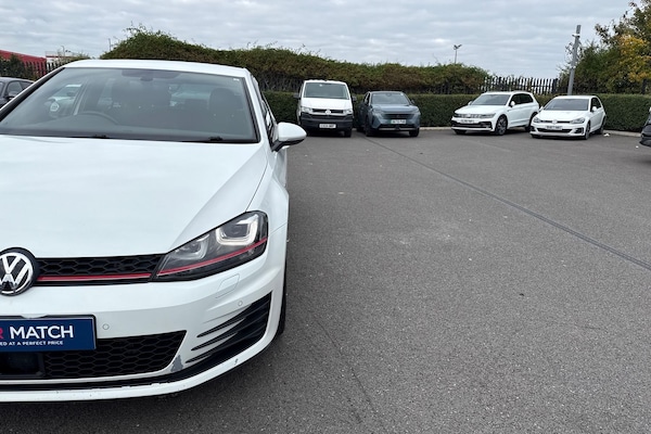 Used Volkswagen Golf 2016 for sale - 76300365: Photo 26