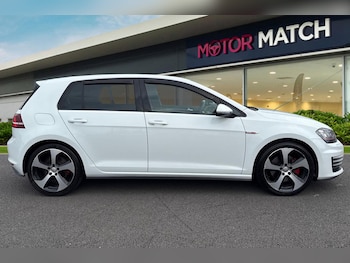 Used Volkswagen Golf 2016 for sale - 76300365: Photo 3