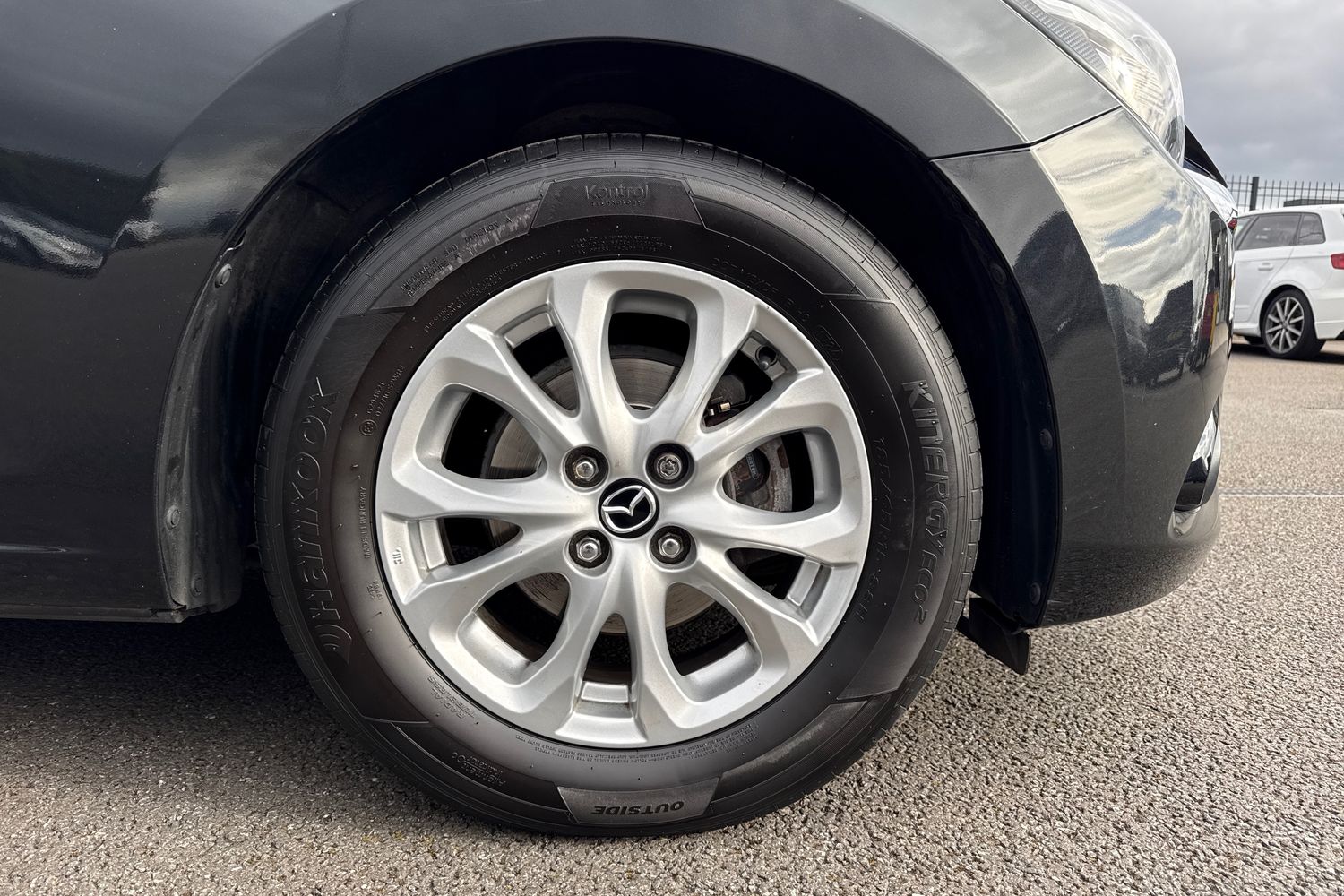 Used Mazda Mazda2 2016 for sale - 77719307: Photo 10