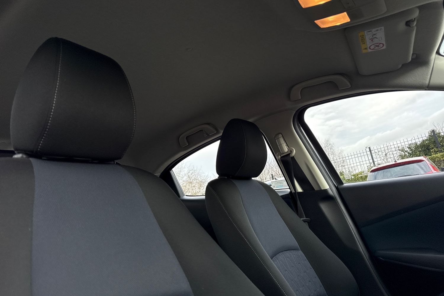 Used Mazda Mazda2 2016 for sale - 77719307: Photo 24