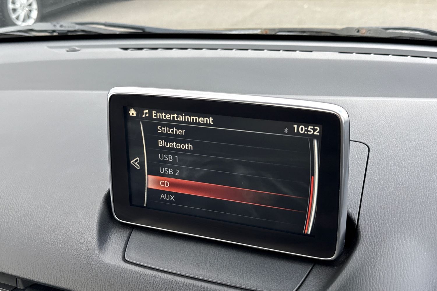 Used Mazda Mazda2 2016 for sale - 77719307: Photo 43