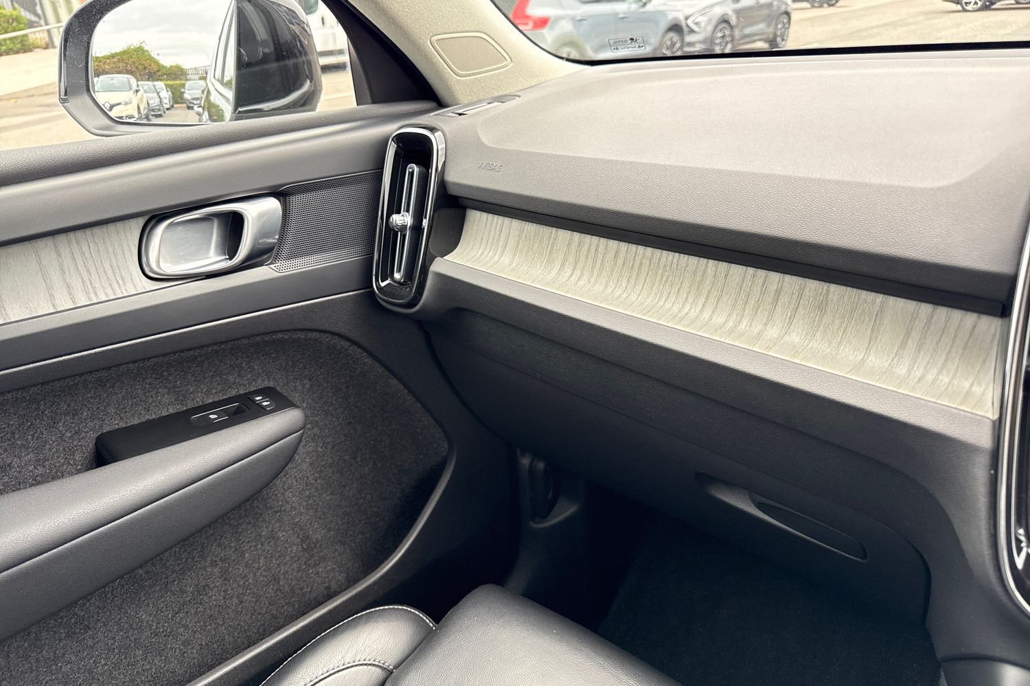 Used Volvo XC40 2022 for sale - 76220146: Photo 58