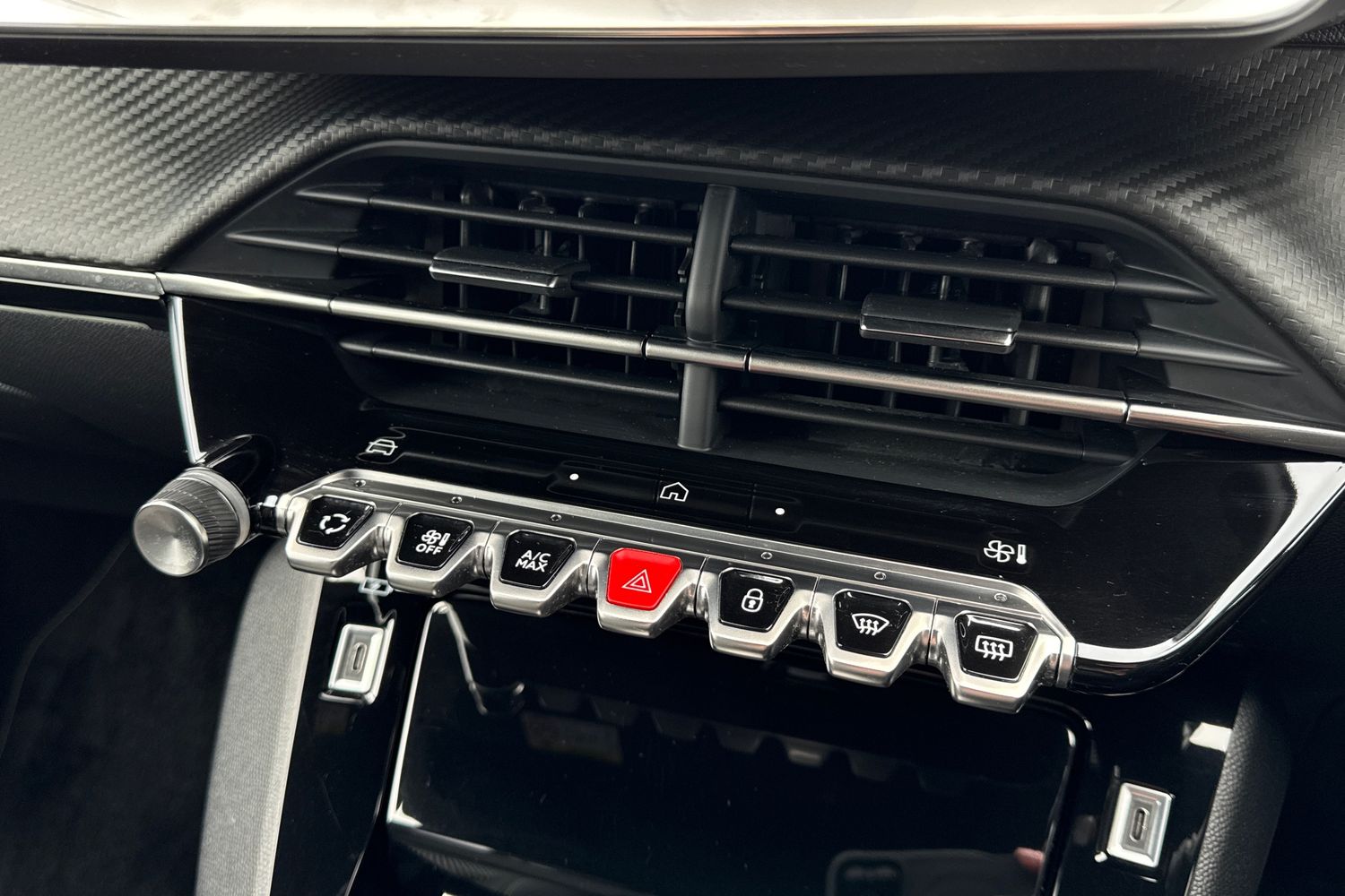 Used Peugeot 2008 2023 for sale - 78078948: Photo 53