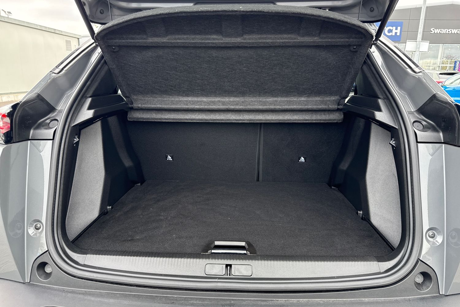 Used Peugeot 2008 2023 for sale - 78078948: Photo 7