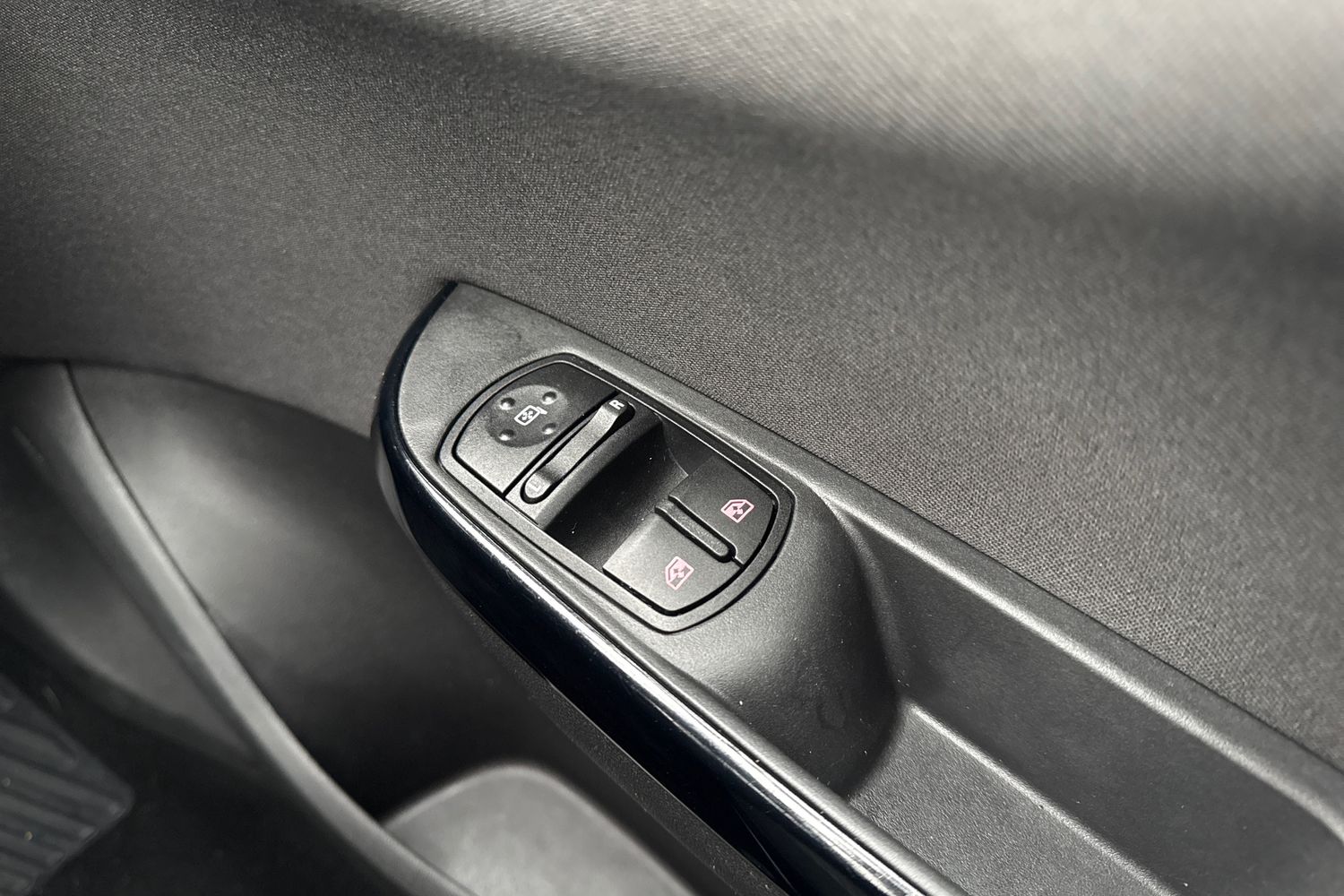 Used Vauxhall Corsa 2017 for sale - 77337131: Photo 43