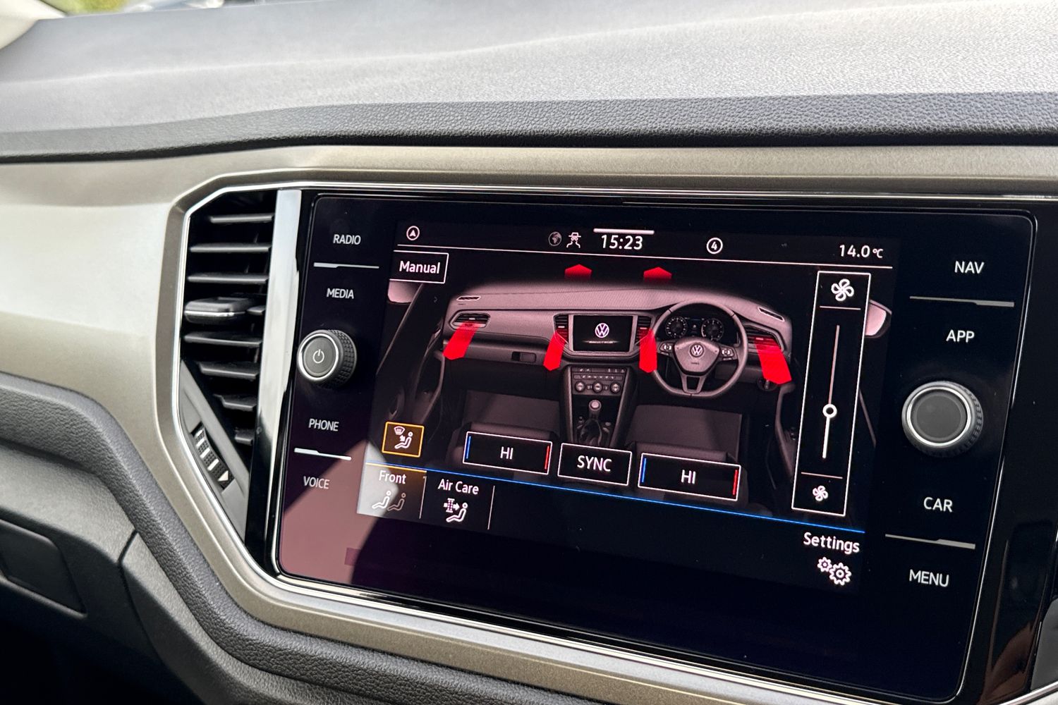 Used Volkswagen T-Roc 2020 for sale - 76391013: Photo 22