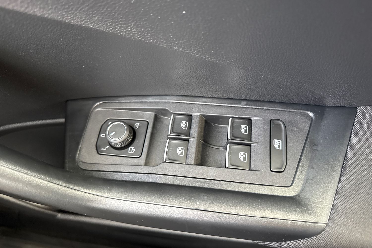 Used Volkswagen T-Roc 2020 for sale - 76391013: Photo 40