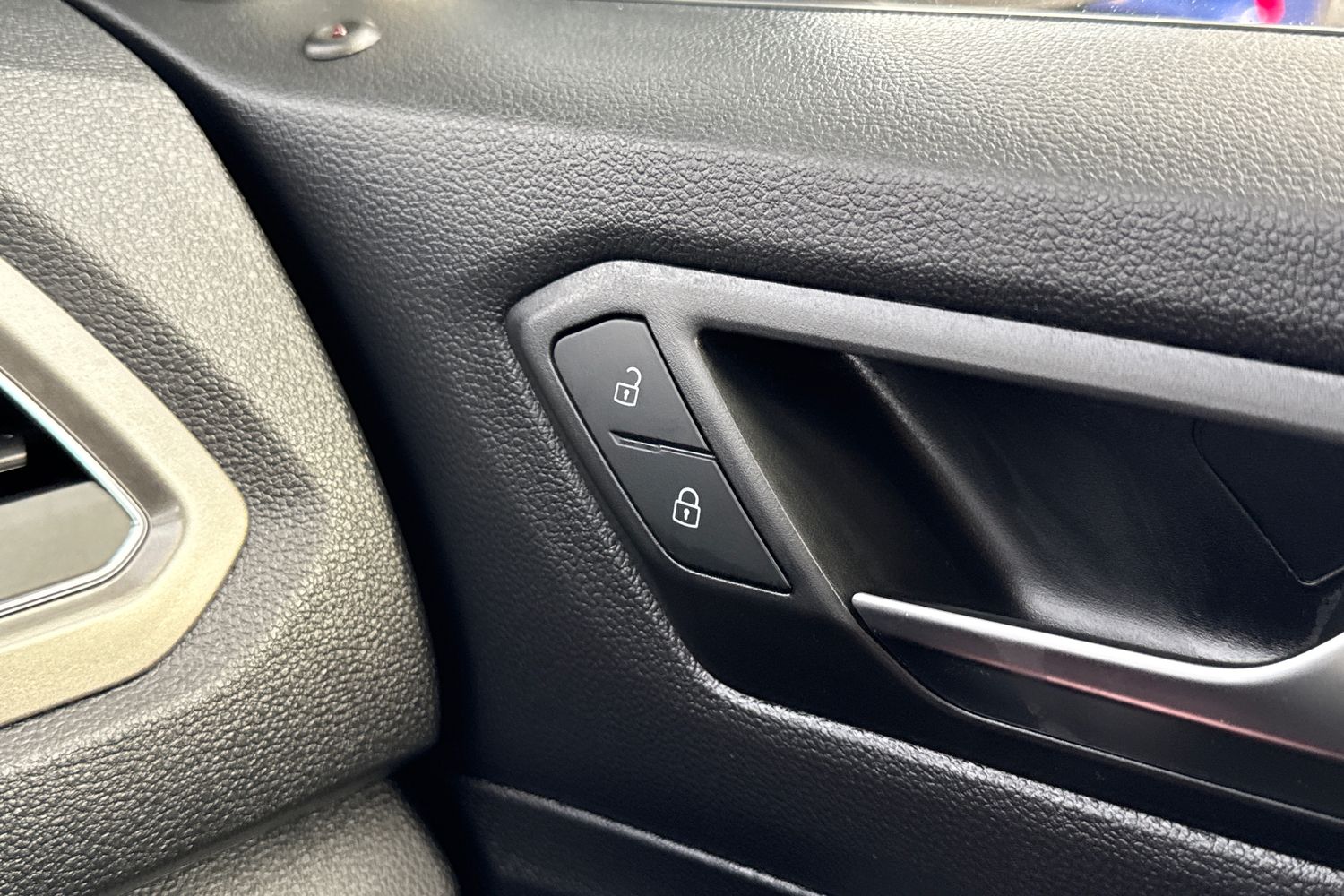 Used Volkswagen T-Roc 2020 for sale - 76391013: Photo 41