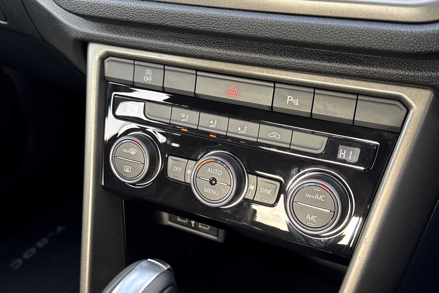 Used Volkswagen T-Roc 2020 for sale - 76391013: Photo 53