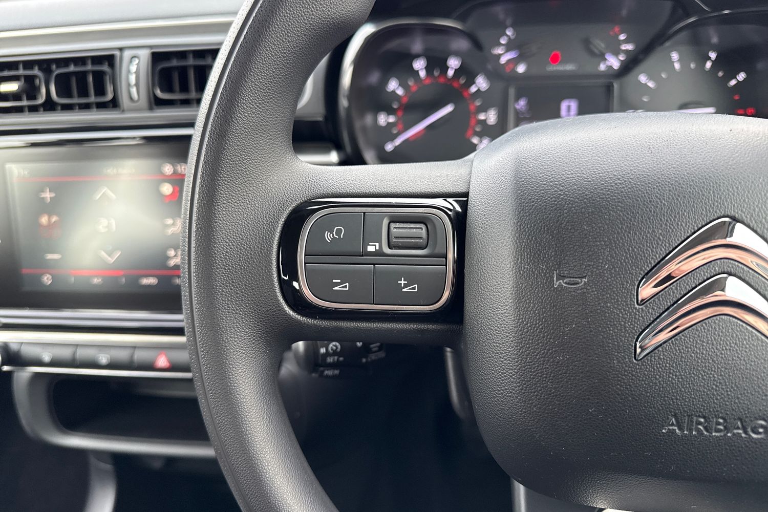 Used Citroen C3 2018 for sale - 77805294: Photo 38