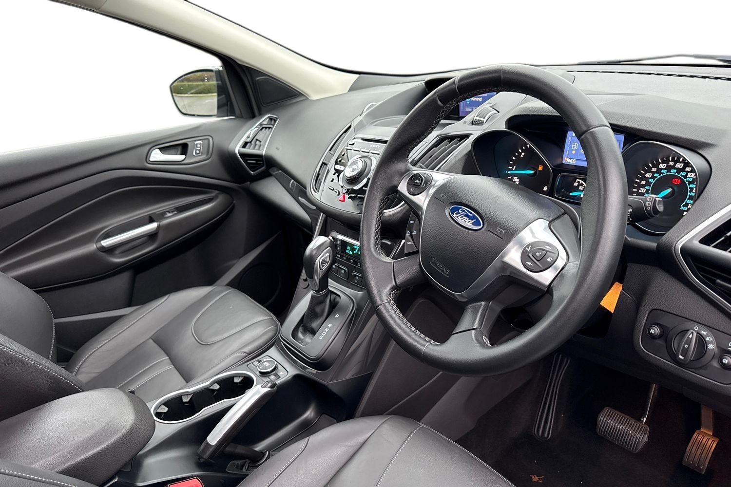 Used Ford Kuga 2015 for sale - 76985242: Photo 14