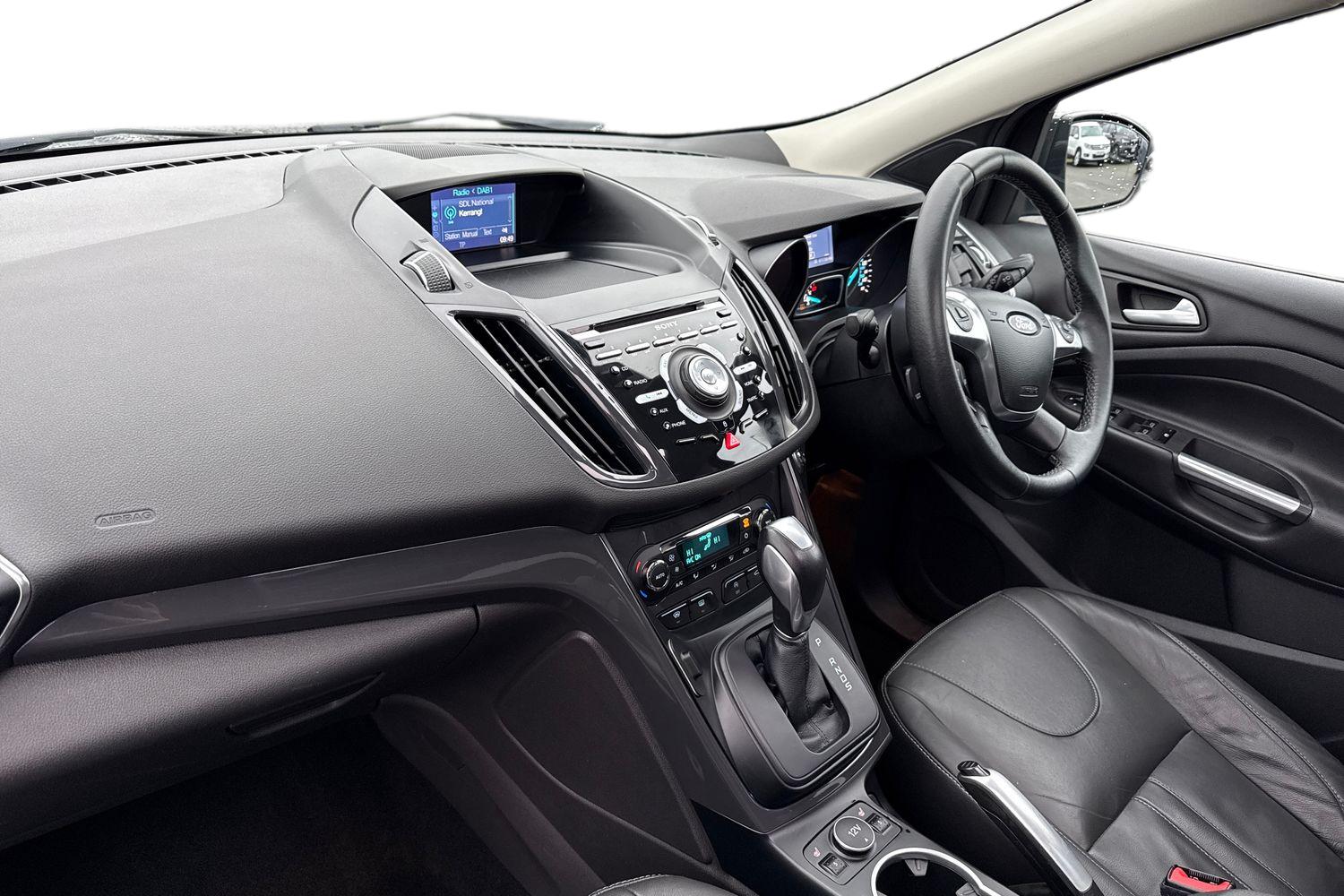 Used Ford Kuga 2015 for sale - 76985242: Photo 15