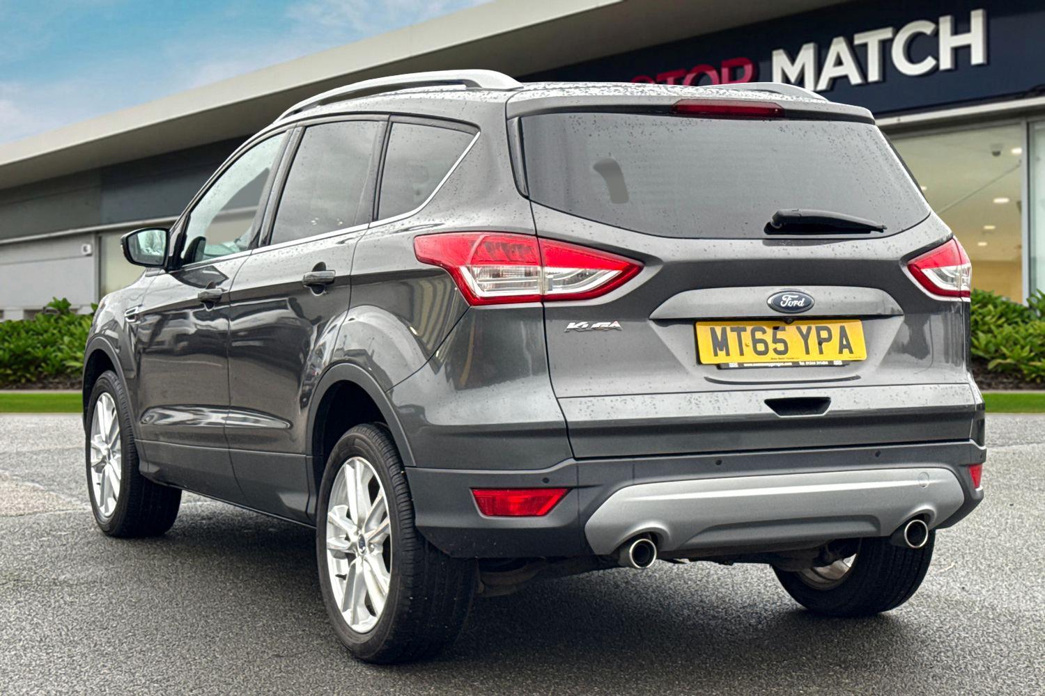 Used Ford Kuga 2015 for sale - 76985242: Photo 2